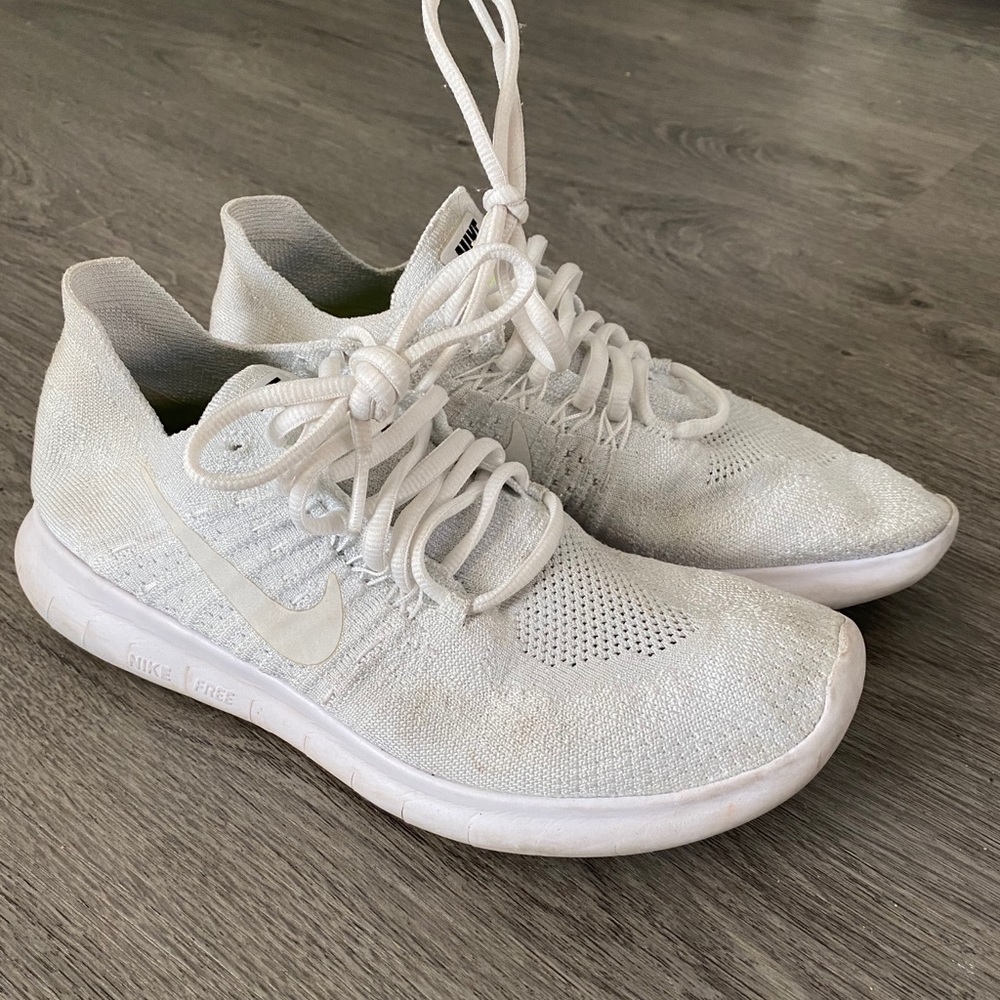 White nike free 4.0